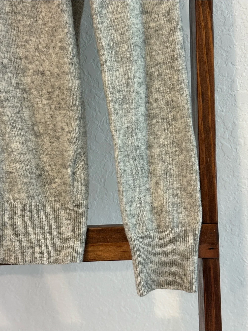 J.Crew Heather Gray Pear Graphic Sweater XXS Long Sleeve Fruit Intarsia Pullover